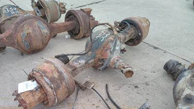 Meritor-Rockwell RS21230 Rear Axle Assembly