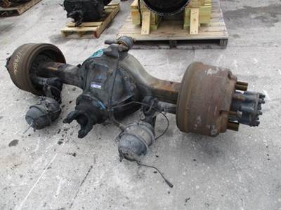 Meritor-Rockwell Rear Axle Assembly for a Meritor-Rockwell RS23160R358