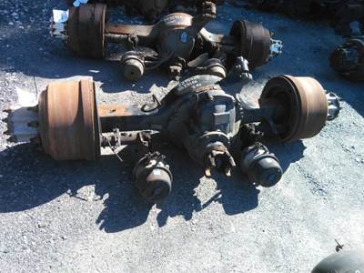 Meritor-Rockwell RS23160 Rear Axle Assembly