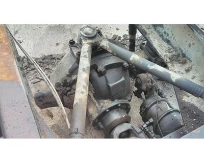 Meritor-Rockwell RS23160 Rear Axle Assembly