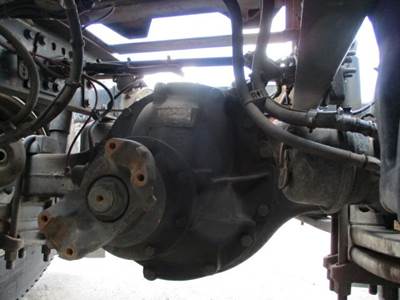 Meritor-Rockwell RS23161 Rear Axle Assembly