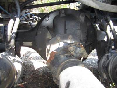 Meritor-Rockwell RS23161 Rear Axle Assembly