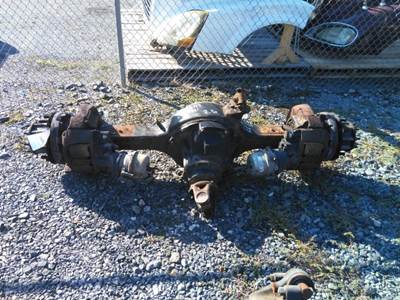 Meritor-Rockwell RS23161 Rear Axle Assembly