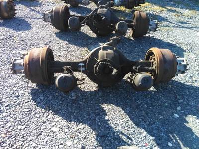 Meritor-Rockwell RS23161 Rear Axle Assembly