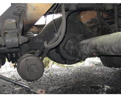 Meritor-Rockwell RS23161 Rear Axle Assembly