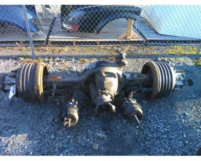 Meritor-Rockwell RS23161 Rear Axle Assembly