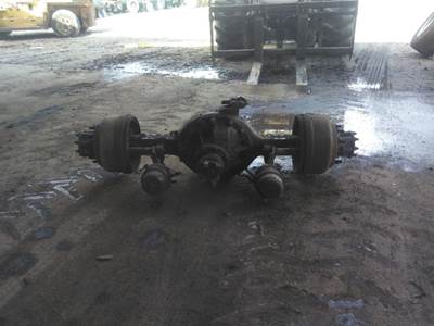 Meritor-Rockwell RS23186 Rear Axle Assembly