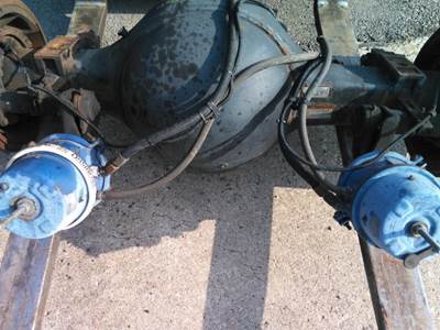 Meritor-Rockwell RS26185 Rear Axle Assembly