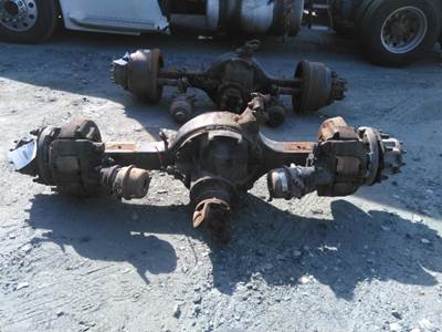 Meritor-Rockwell RSL23161 Rear Axle Assembly