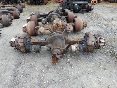 Meritor-Rockwell RSL23161 Rear Axle Assembly