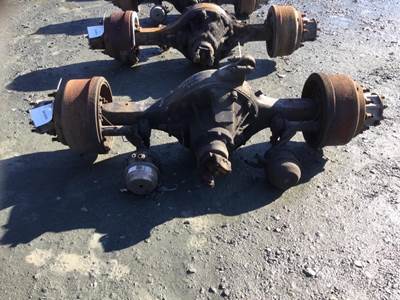 Meritor-Rockwell RSL23186 Rear Axle Assembly