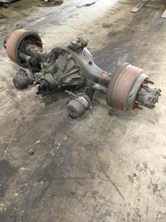 Meritor-Rockwell RSL23186 Rear Axle Assembly