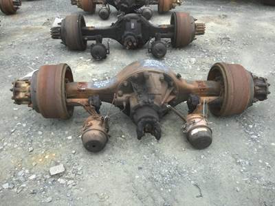 Meritor-Rockwell RSL23186 Rear Axle Assembly