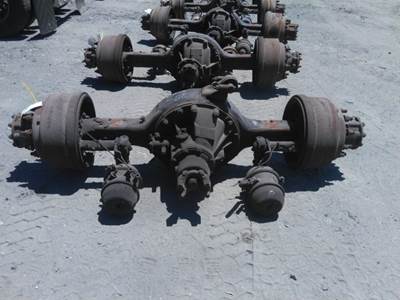 Meritor-Rockwell RSL23186 Rear Axle Assembly