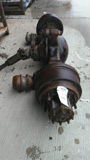 Meritor-Rockwell SQ100R Rear Axle Assembly