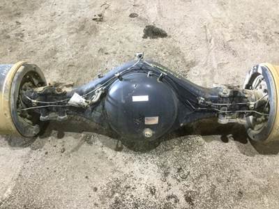 Mitsubishi Fuso FE Rear Axle Assembly