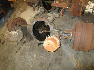 Dana/IHC RA472F Front Axle Housing for a Dana-Ihc RA472F