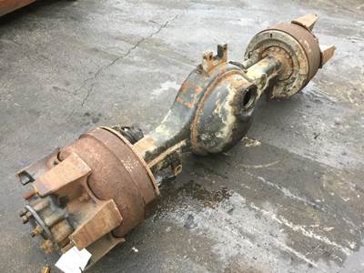 Dana/IHC RA472F Front Axle Housing for a Dana-Ihc RA472F