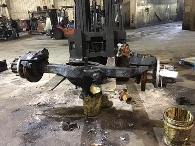 Detroit RT40-NFD Front Axle Housing