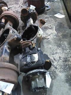 Detroit RT40-NFD Front Axle Housing