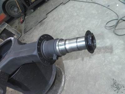 Eaton-Spicer D40155 Front Axle Housing