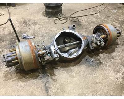 Eaton-Spicer D46170 Front Axle Housing
