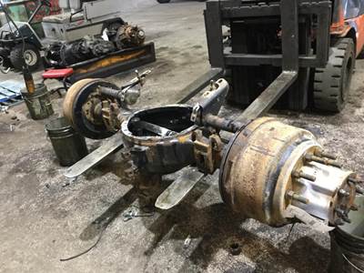 Eaton-Spicer D46170D Front Axle Housing