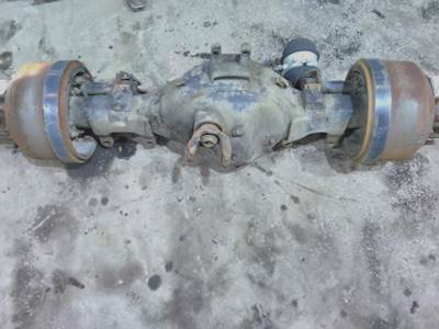 Eaton-Spicer D46170D Front Axle Housing