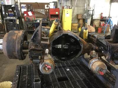 Eaton-Spicer D46170DP Front Axle Housing