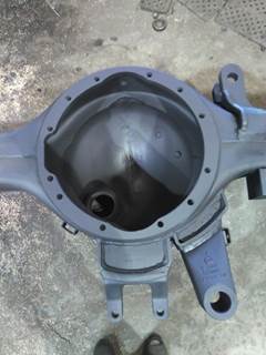Eaton-Spicer DD404 Front Axle Housing