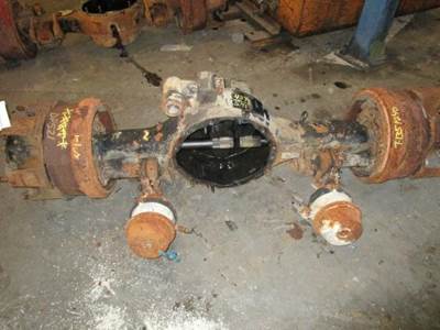 Eaton-Spicer DP521P Front Axle Housing