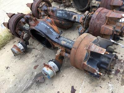 Eaton-Spicer DP521P Front Axle Housing