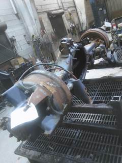 Eaton-Spicer DS380 Front Axle Housing