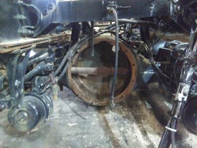 Eaton-Spicer DS402 Front Axle Housing