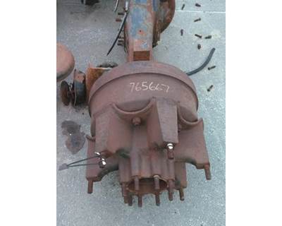 Eaton-Spicer DS402 Front Axle Housing