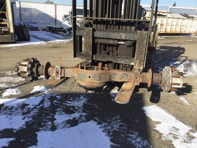 Eaton-Spicer DS404 Front Axle Housing