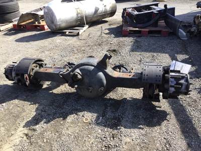 Eaton-Spicer DS404 Front Axle Housing