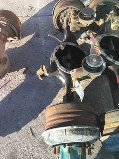 Eaton-Spicer DS404 Front Axle Housing