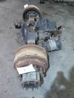 Eaton-Spicer DS404 Front Axle Housing