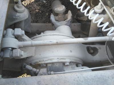 Eaton-Spicer DS404 Front Axle Housing