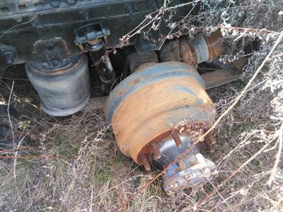 Eaton-Spicer DS404 Front Axle Housing