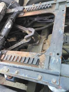 Eaton-Spicer DS404 Front Axle Housing