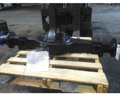 Eaton-Spicer DS404 Front Axle Housing