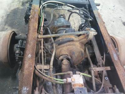 Eaton-Spicer DS405 Front Axle Housing