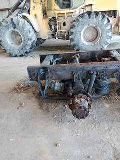 Eaton-Spicer DS405 Front Axle Housing