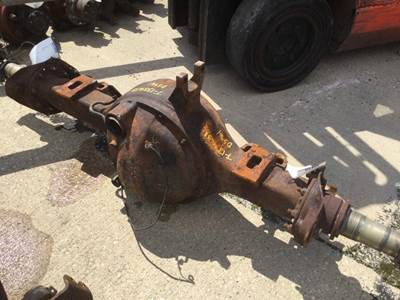 Eaton-Spicer DS461 Front Axle Housing