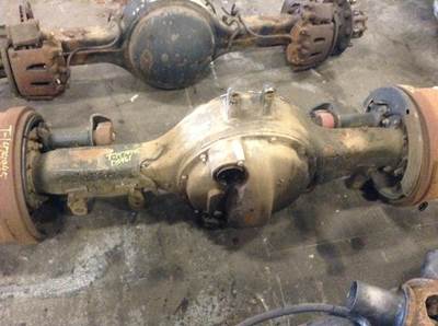 Eaton-Spicer DS461 Front Axle Housing