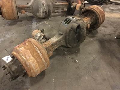 Eaton-Spicer DS461 Front Axle Housing