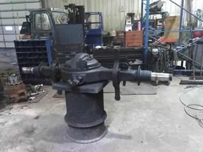 Eaton-Spicer DS461 Front Axle Housing