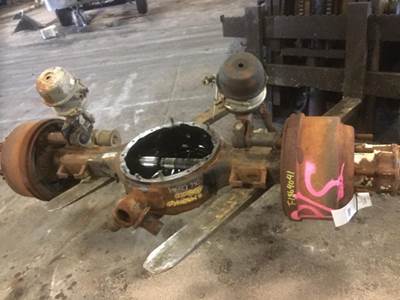 Eaton-Spicer DS461P Front Axle Housing